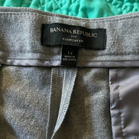 Banana Republic - Grey bootcut dress pants 14 x 32.5 - Picture 1 of 8